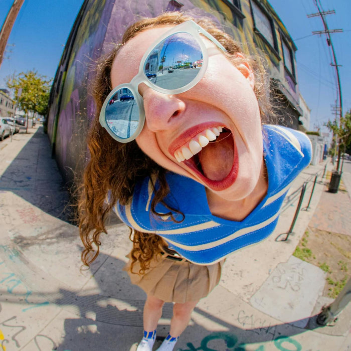 goodr pano gs sunglasses blue tie affair