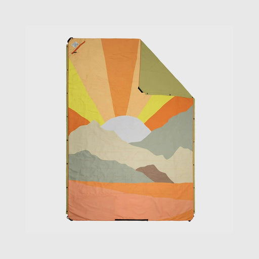 voited picnic and beach blanket sunscape