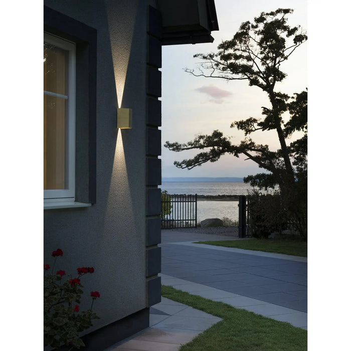 Konstsmide 7940-800 : Cremona Wall Brass 2x3 W LED Konstsmide
