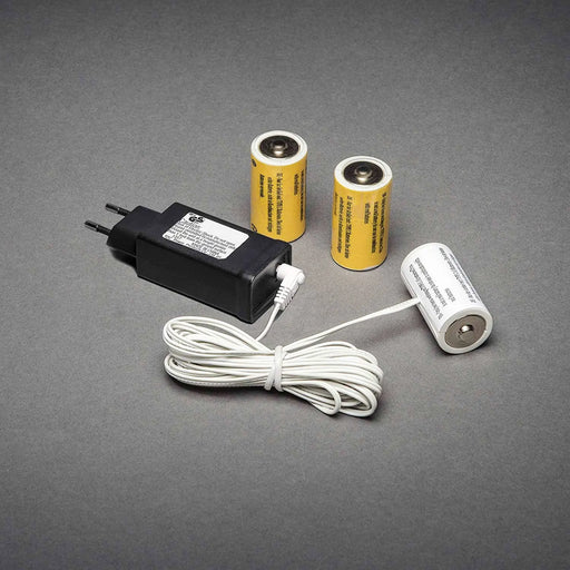 Konstmide Battery Saver : 4.5V Adaptor : Replaces 3 x C Batteries Konstsmide