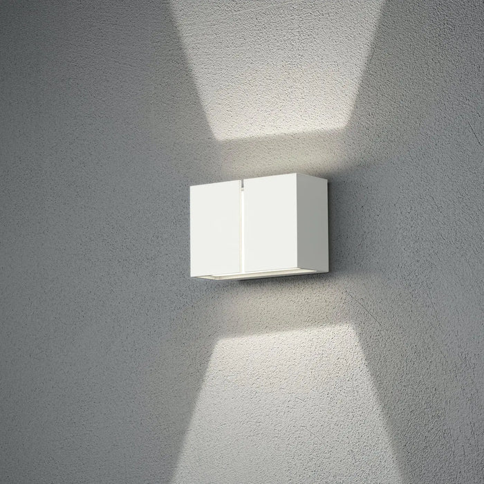 Konstsmide 7877-250 : Pavia Wall Light White 4 X 3W LED Konstsmide